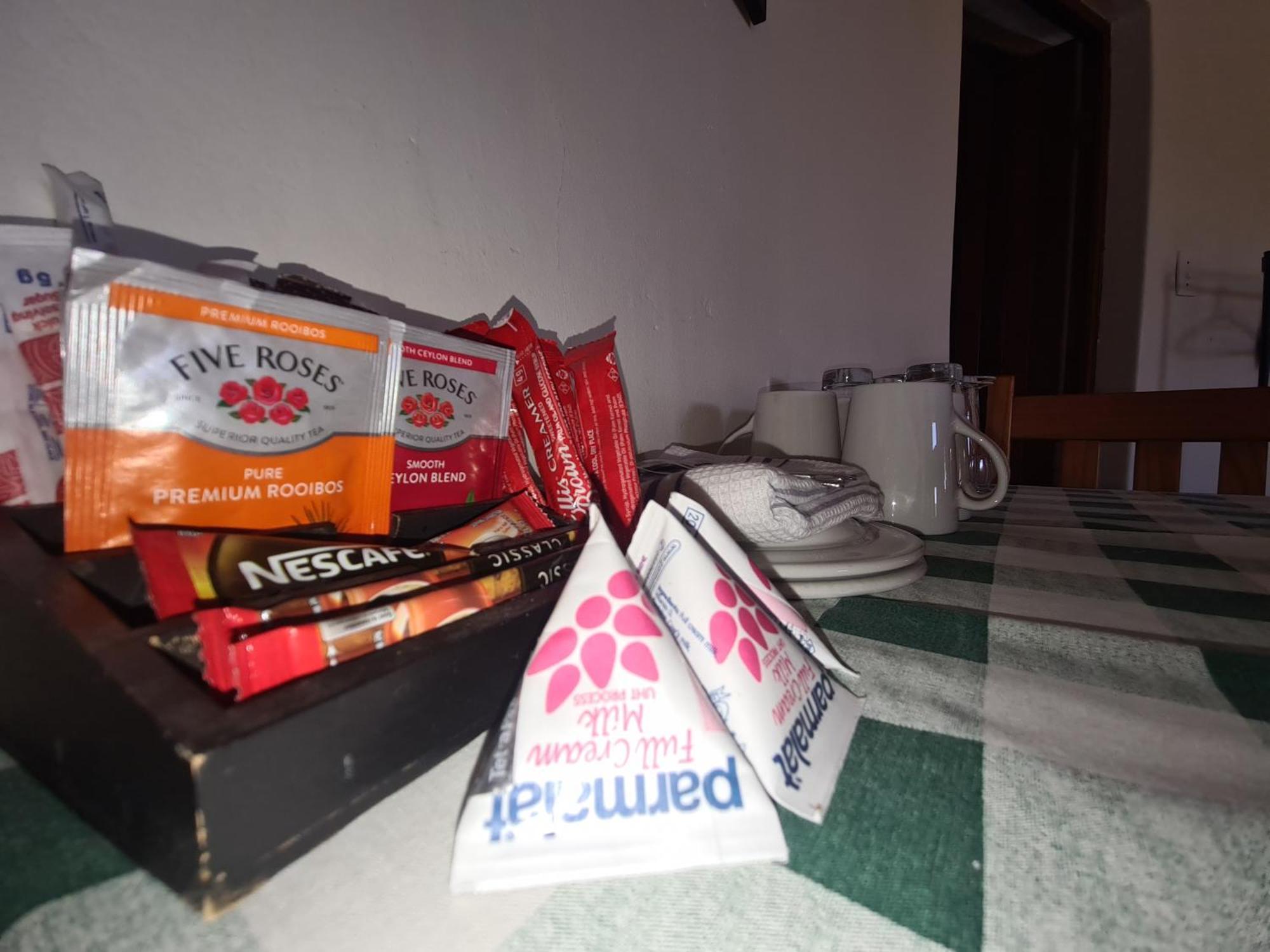 Bed and Breakfast Tower Of Pizza Ethels Drive Экстерьер фото
